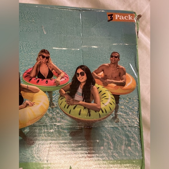 Sloosh 3 pack fruit pool floats - Picture 3 of 6
